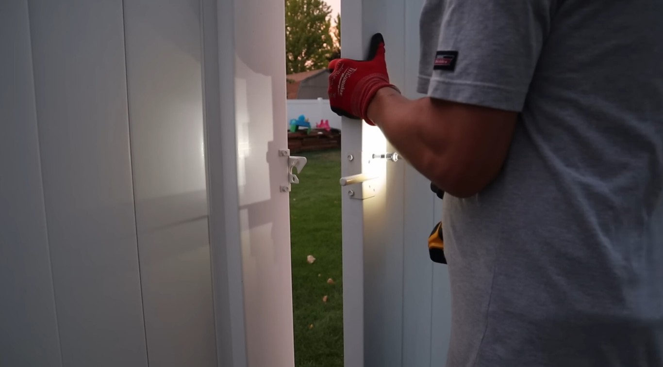 Fence Installation service in Pacifica, CA